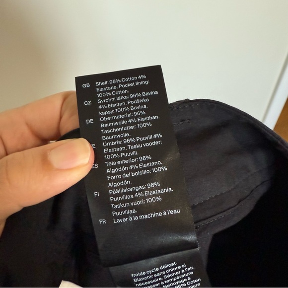 COS Utility Barrel-leg Cargo Trousers Black 6 - Picture 12 of 13